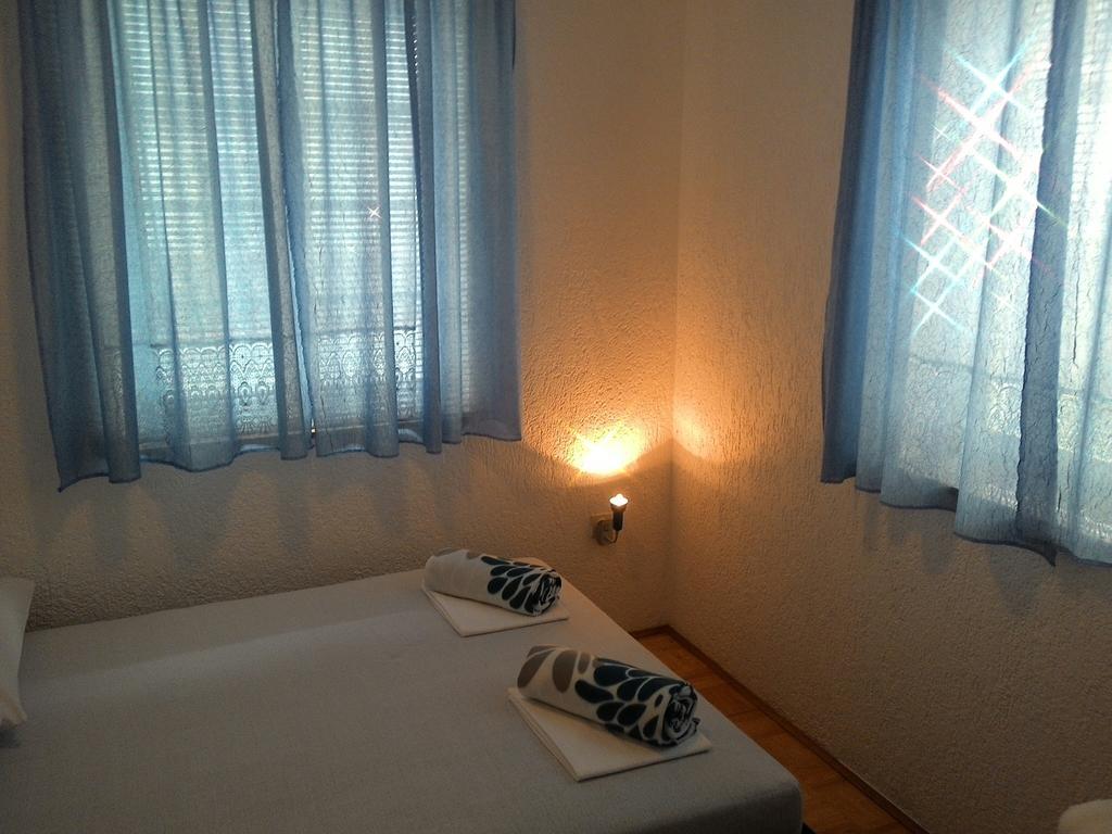 Apartments Zara Habitación foto