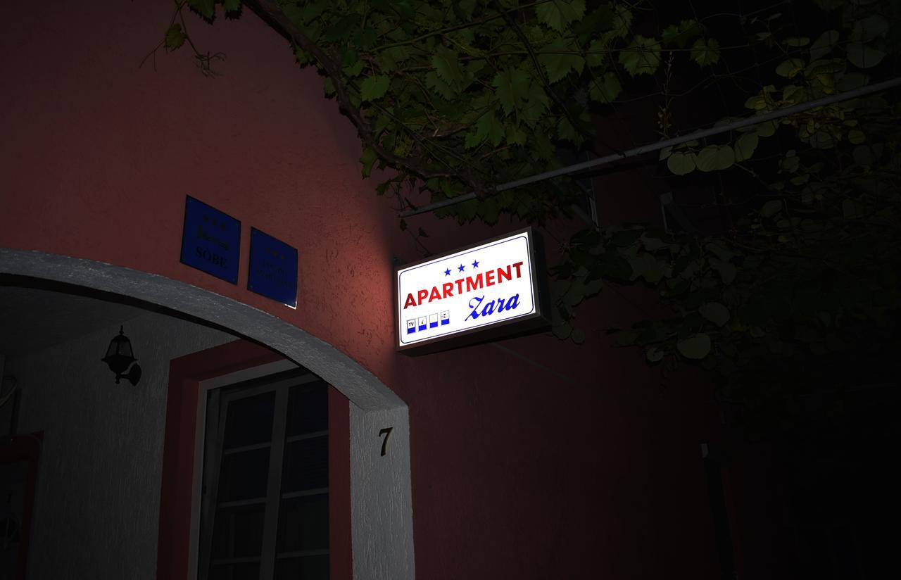 Apartments Zara Exterior foto
